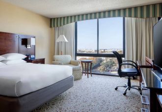 Hotel Houston Marriott South At Hobby Airport image