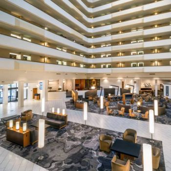 Hotel Houston Marriott South At Hobby Airport image