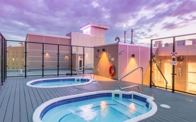 Relaxing rooftop hot tubs at Hotel Clique Calgary Airport.