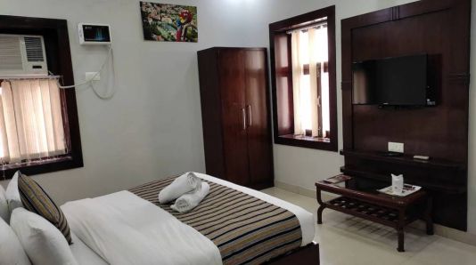 Hotel Krishna Ji, Haridwar
