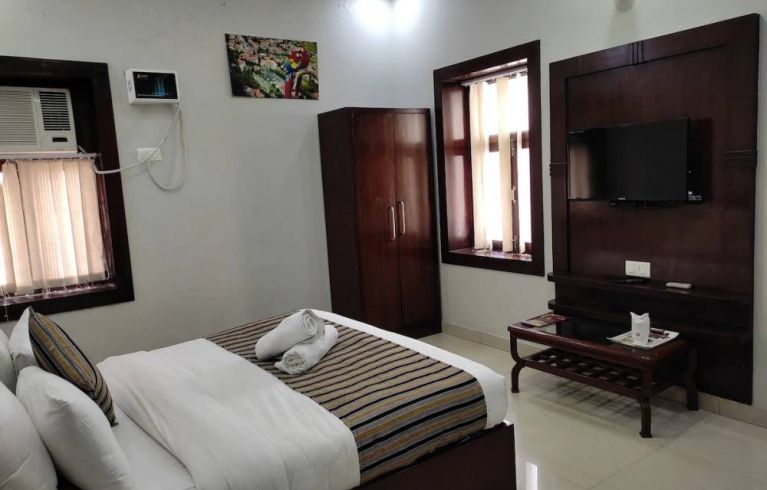 Hotel Krishna Ji, Haridwar