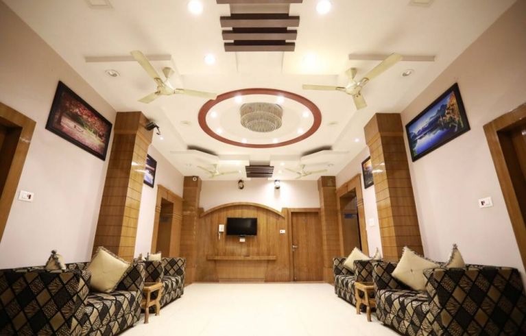 Hotel Krishna Ji, Haridwar