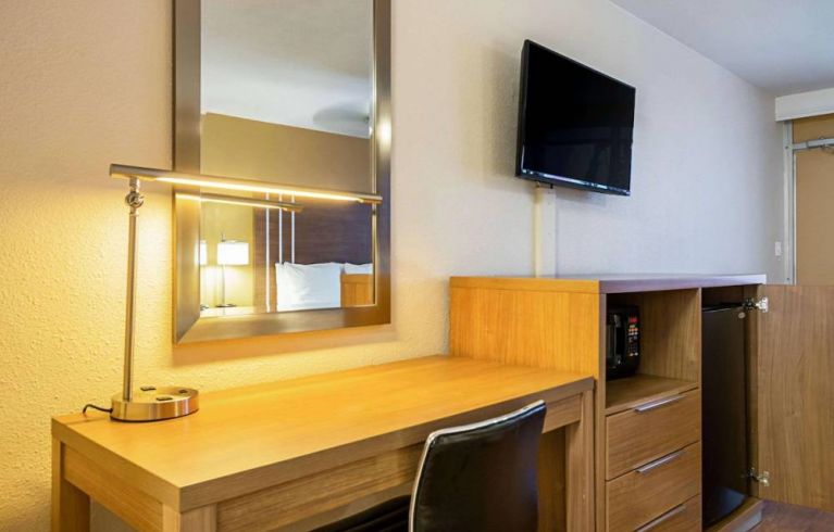 Quality Inn & Suites Hollywood Boulevard, Hollywood (FL)