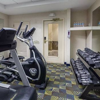 Hotel Comfort Inn Southwest At Westpark image