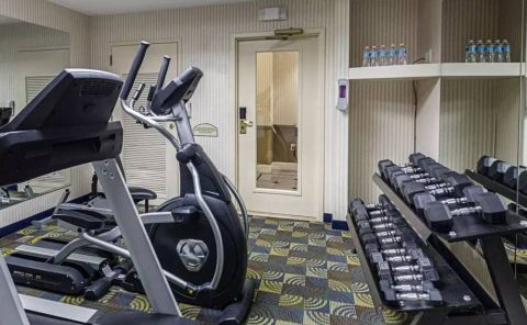 Hotel Comfort Inn Southwest At Westpark image