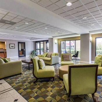 Hotel Comfort Inn Southwest At Westpark image