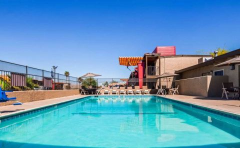 Hotel Best Western Desert Villa Inn image