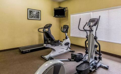 Hotel Sleep Inn & Suites Stafford - Sugar Land image