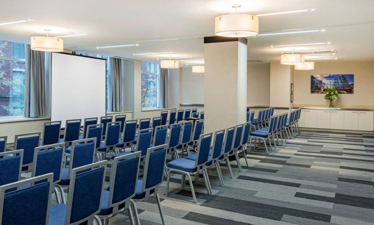 Spacious meeting room at The Chicago Hotel Collection - Magnificent Mile.