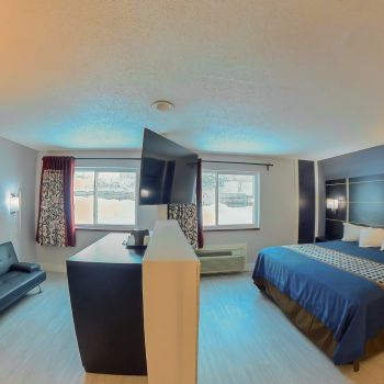 Hotel Coratel Inn & Suites By Jasper Hastings image