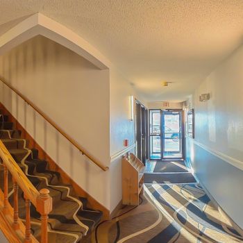 Hotel Coratel Inn & Suites By Jasper Hastings image