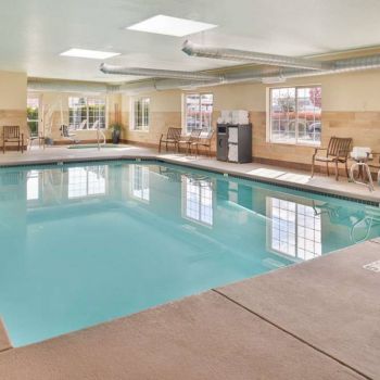 Hotel Best Western Plus Mountain View Auburn Inn image