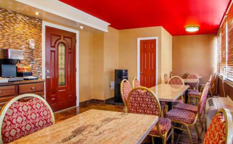 Hotel Rodeway Inn Meadowlands image