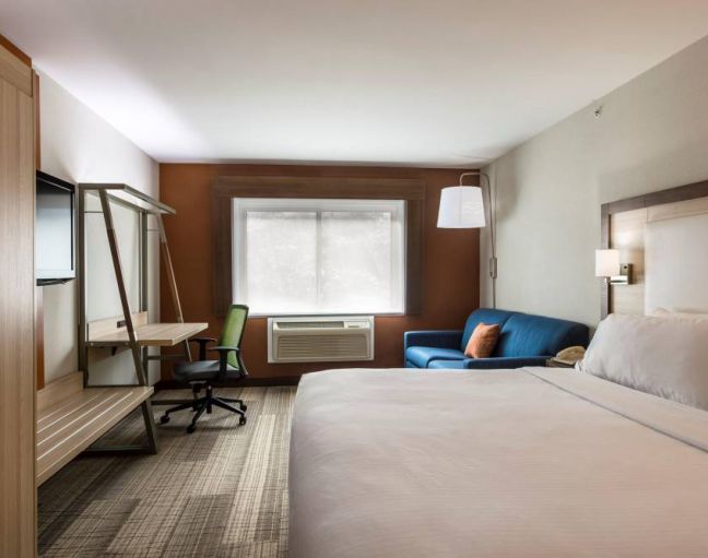 Holiday Inn Express & Suites Halifax/Bedford