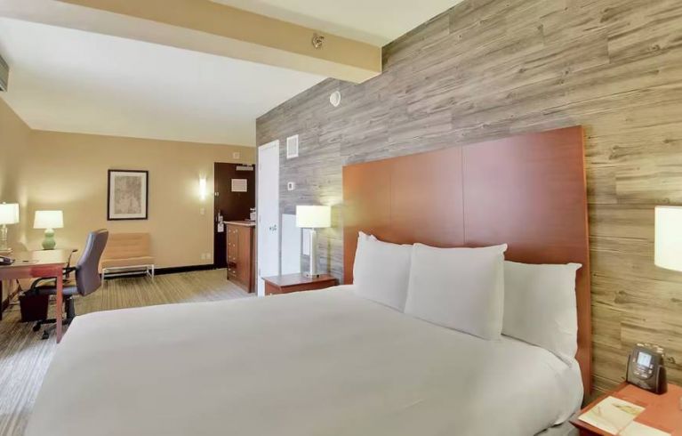 DoubleTree By Hilton Hotel & Suites Houston By The Galleria, Houston