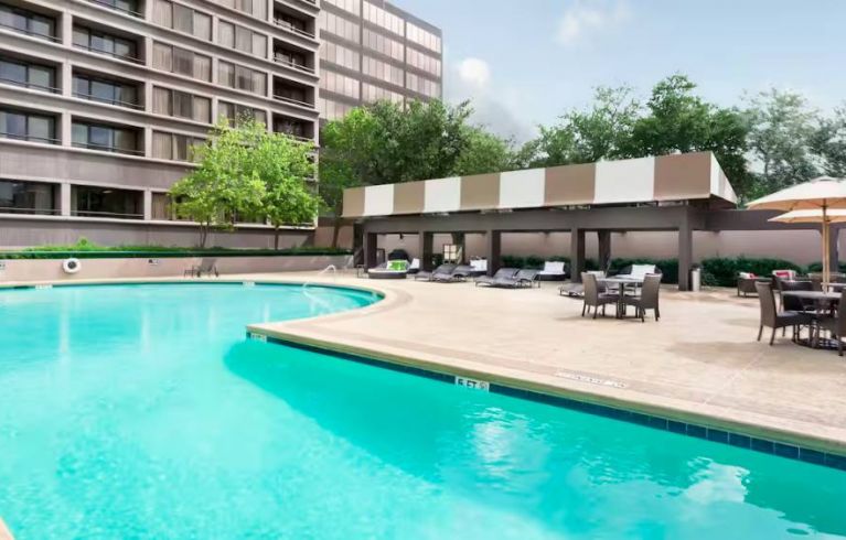 DoubleTree By Hilton Hotel & Suites Houston By The Galleria, Houston