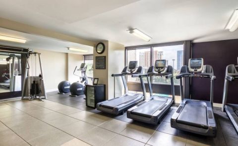 Hotel DoubleTree By Hilton Hotel & Suites Houston By The Galleria image