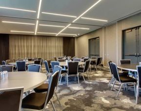 Large conference and meeting room at The Rose Hotel Chicago O’Hare, Tapestry Collection By Hilton.