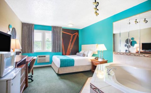 Hotel Howard Johnson Express Inn - Rocky Hill image