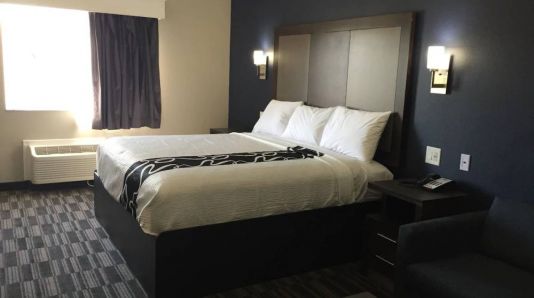 At Home Inn & Suites, Memphis