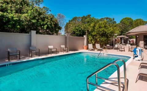 Hotel Courtyard By Marriott Sarasota Bradenton Airport image