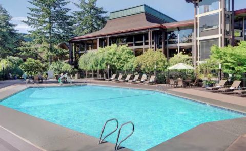 Hotel DoubleTree By Hilton Seattle Airport image