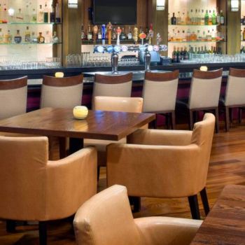 Hotel DoubleTree By Hilton Seattle Airport image