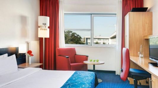 Intercity Hotel Frankfurt Airport, Frankfurt