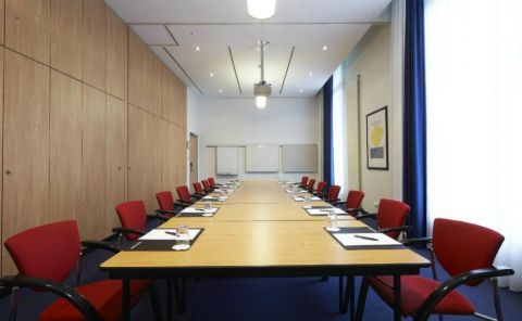 Hotel Intercity Hotel Frankfurt Airport image