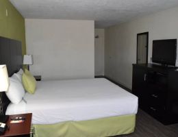 Western Inn, San Diego