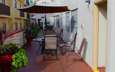 Outdoor seating available at Western Inn.