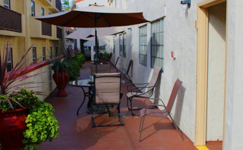 Hotel Western Inn image