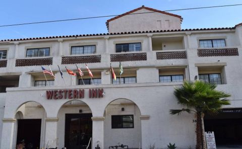 Hotel Western Inn image