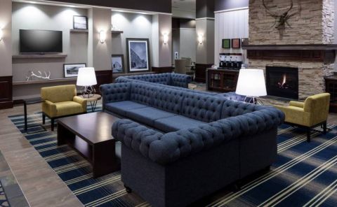 Hotel Hampton Inn & Suites Boise Downtown image