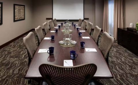 Hotel Hampton Inn & Suites Boise Downtown image