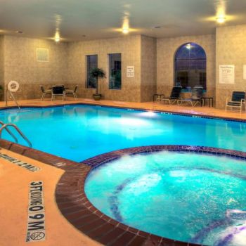 Hotel Holiday Inn Express Granbury image