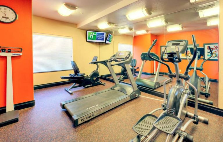 Holiday Inn Express Granbury, Granbury