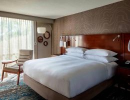 Boston Marriott Newton, Boston