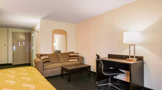 Quality Suites Atlanta Airport East, Forest Park