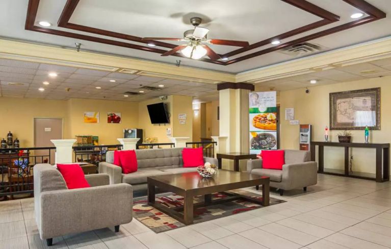 Quality Suites Atlanta Airport East, Forest Park