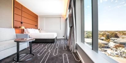 Crowne Plaza Sydney Airport