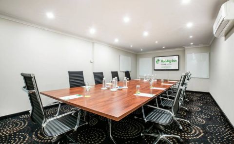 Hotel Holiday Inn Sydney Airport image