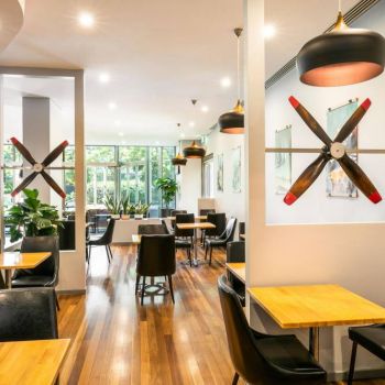 Hotel Holiday Inn Sydney Airport image
