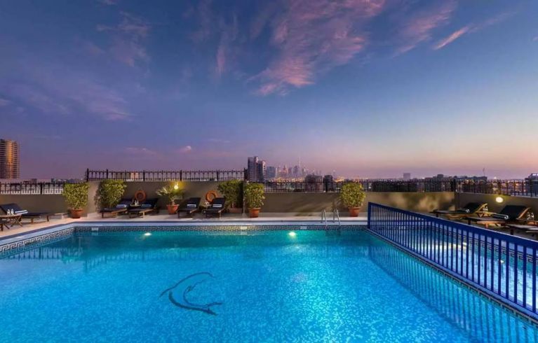 Savoy Central Hotel Apartments, Dubai
