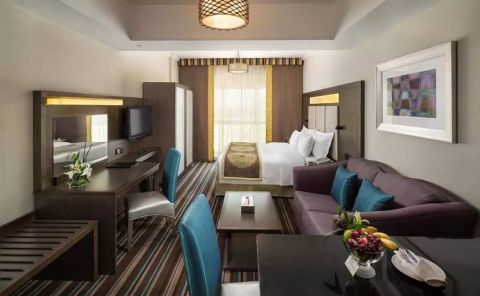 Hotel Savoy Central Hotel Apartments image