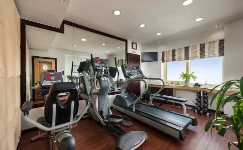 Hotel Savoy Park Hotel Apartments image