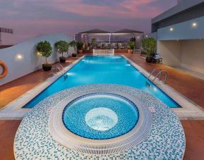 Savoy Crest Hotel Apartments, Dubai