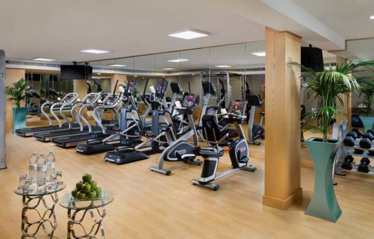 Savoy Crest Hotel Apartments, Dubai