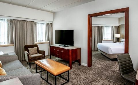 Hotel Sheraton Needham image