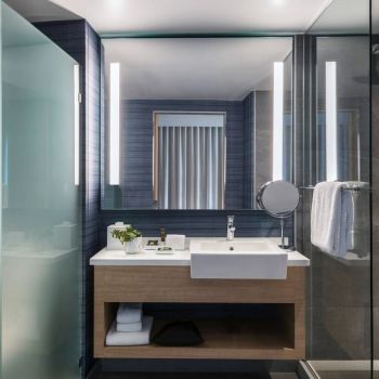 Hotel Novotel Miami Brickell image